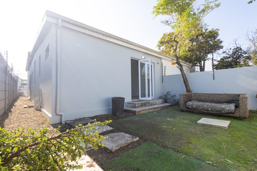 To Let 2 Bedroom Property for Rent in Wynberg Western Cape
